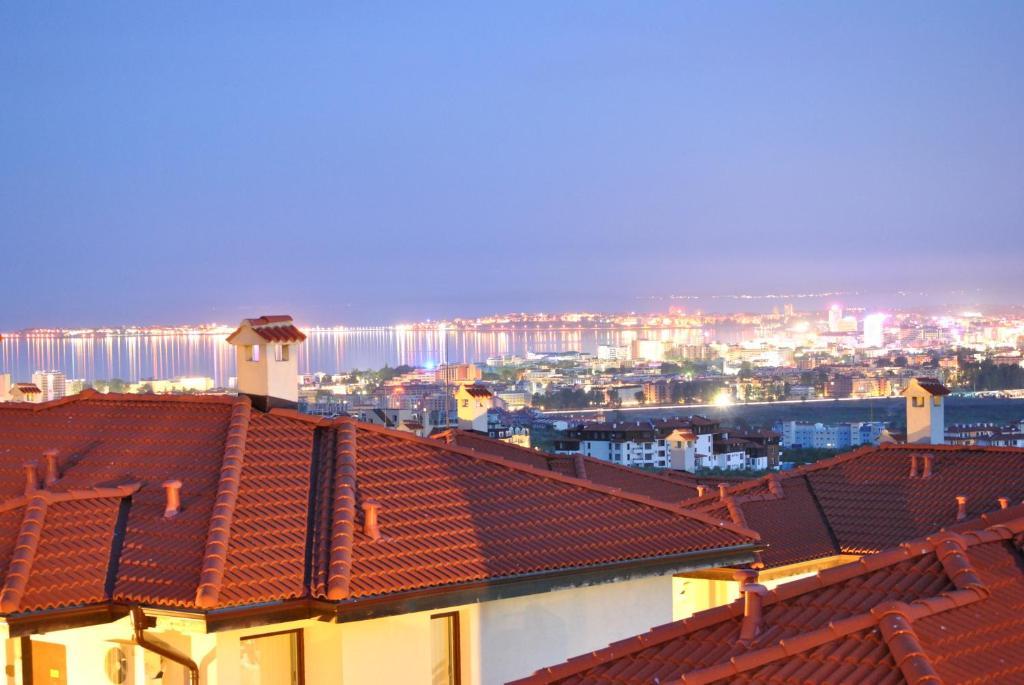 Villa On The Black Sea ซันนีบีช ภายนอก รูปภาพ