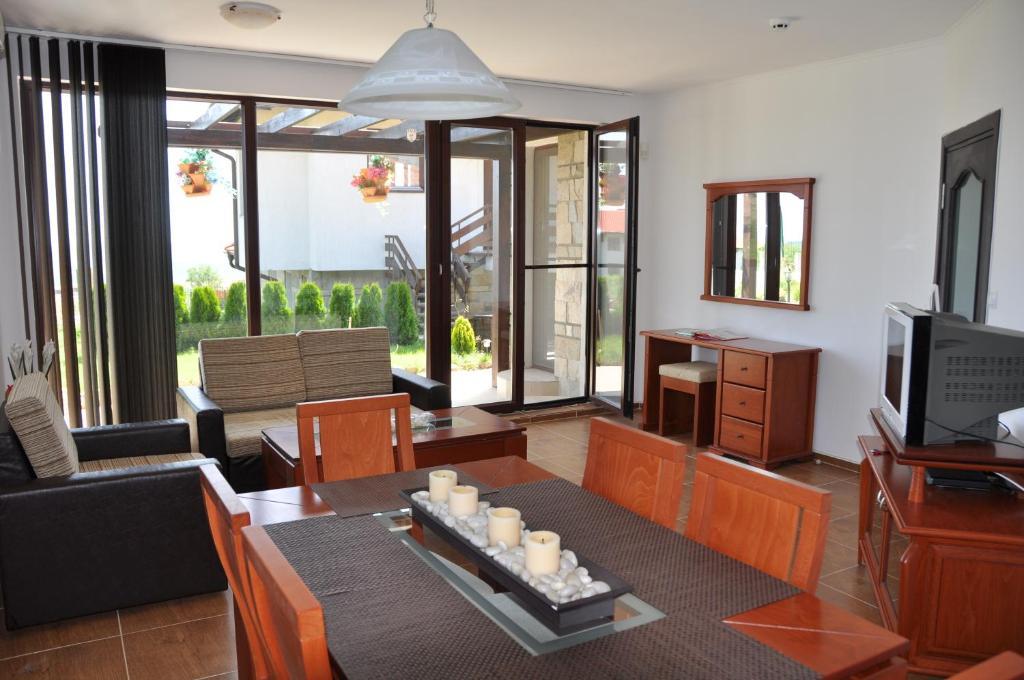 Villa On The Black Sea ซันนีบีช ภายนอก รูปภาพ